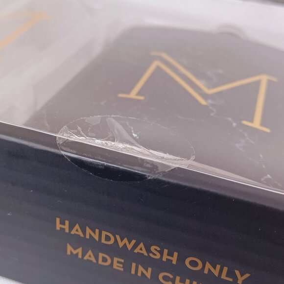 NEW Black and Gold “M” Hip Flask and Shot Glass Set (Petaca, Vasos de Chupito) - Picture 8 of 12